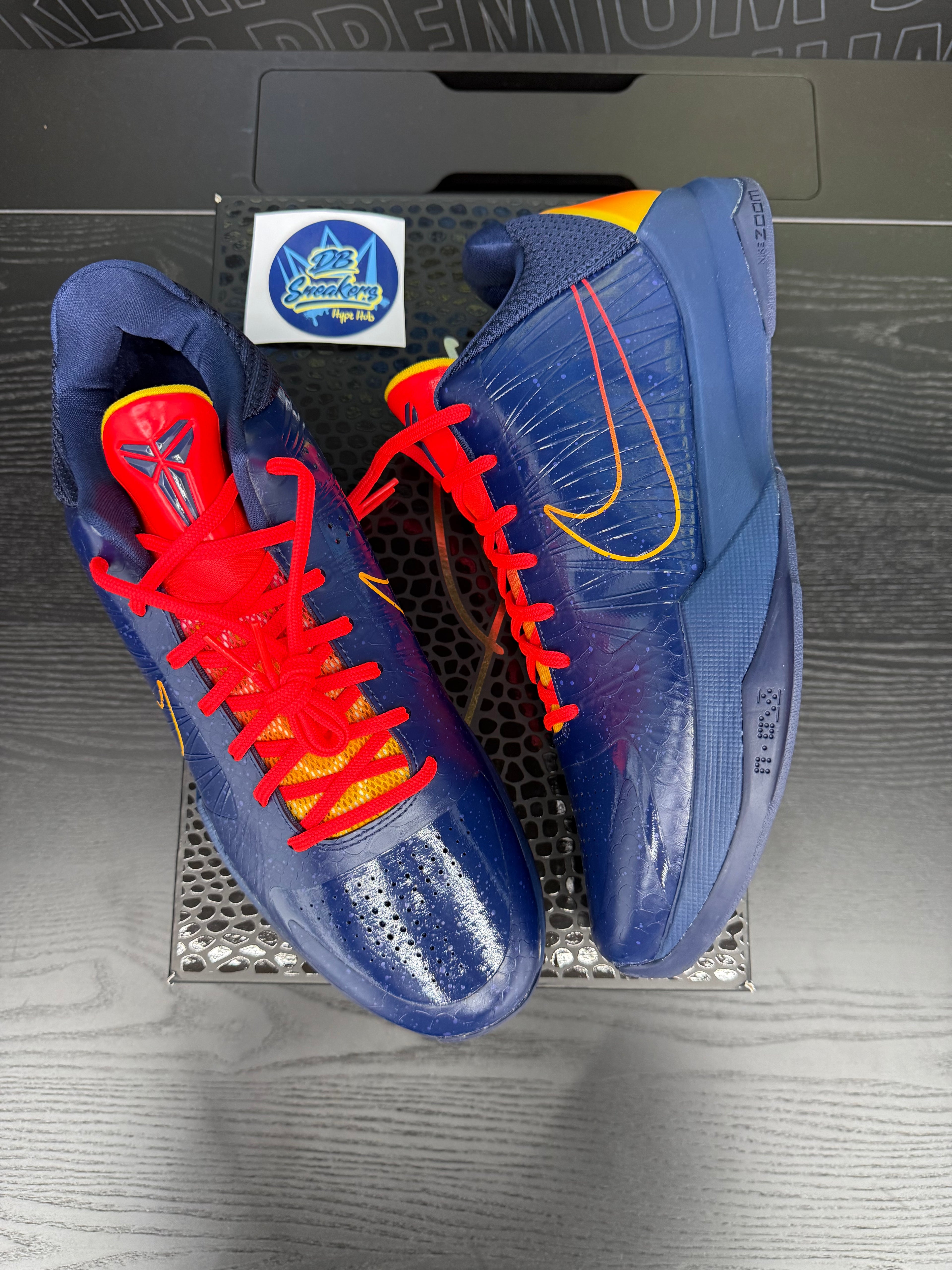 Kobe 5 Catlin Clarks Sz 10 and 11.5