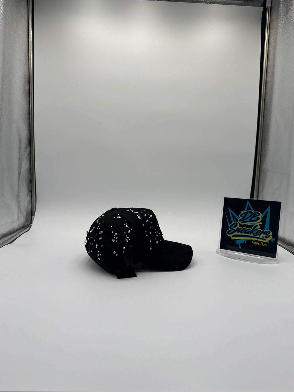 Dandy Hats “Crystal Tears” Full -Set