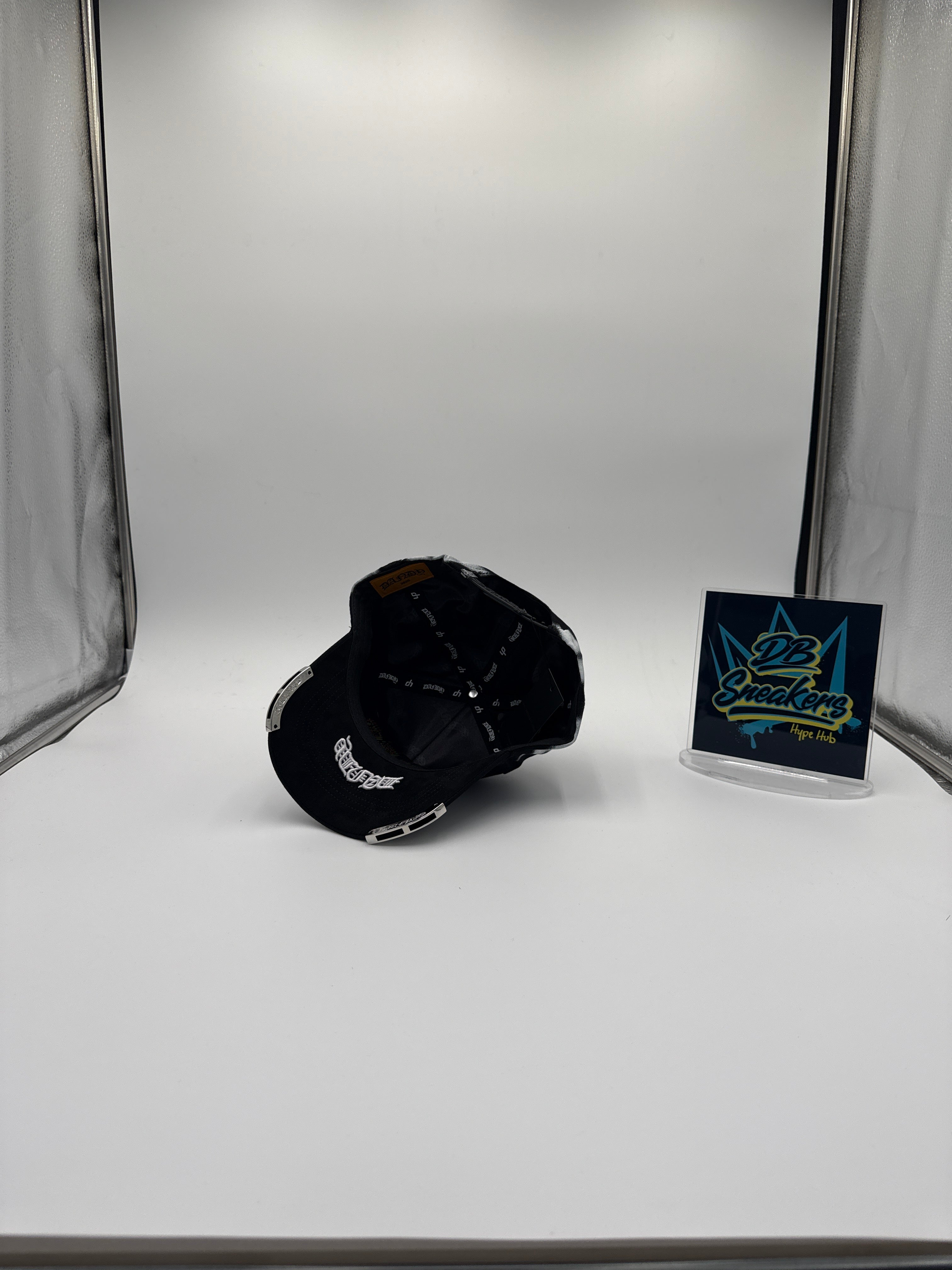 Dandy hats “Project 001”