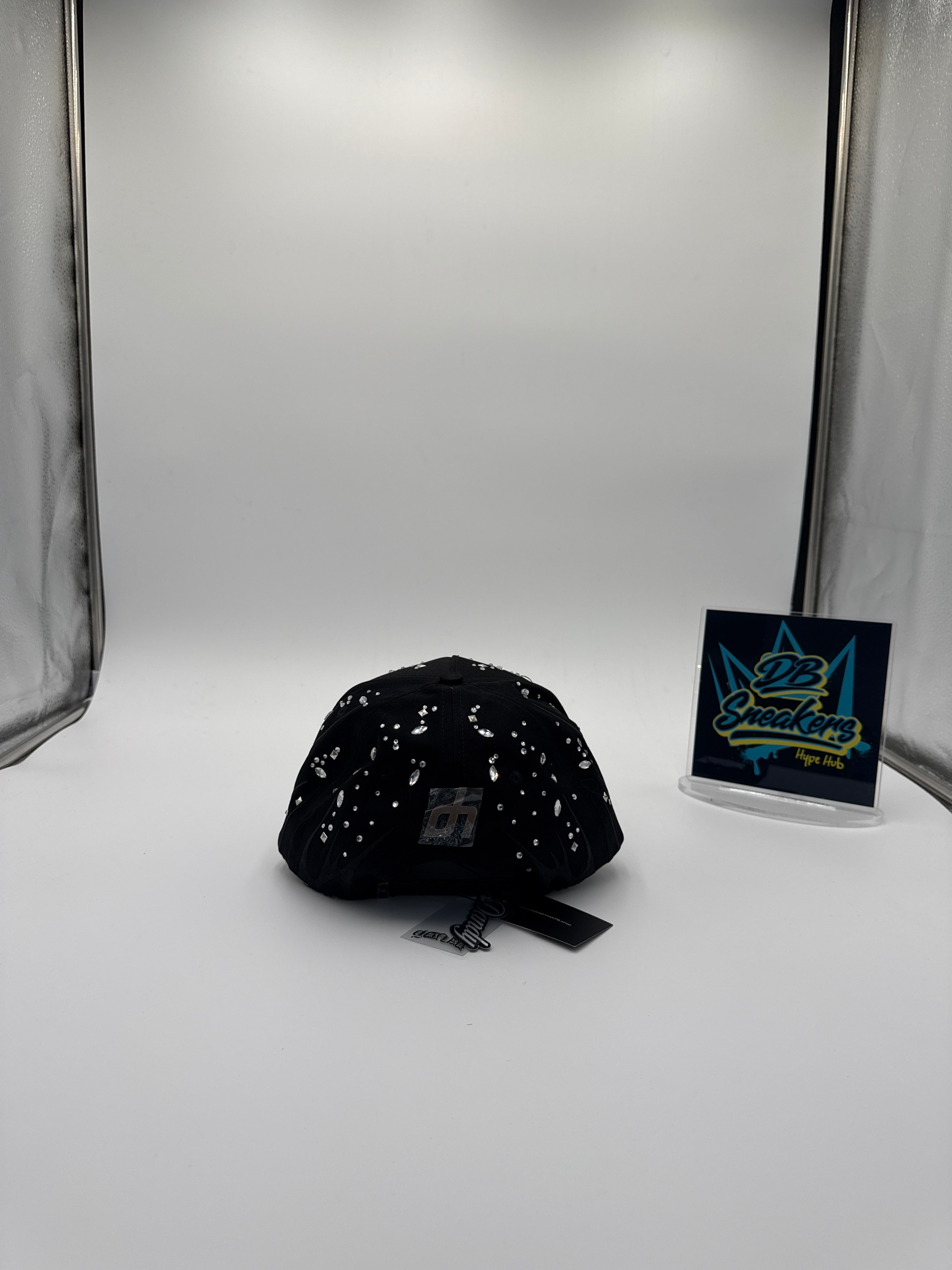 Dandy Hats “Crystal Tears” Full -Set