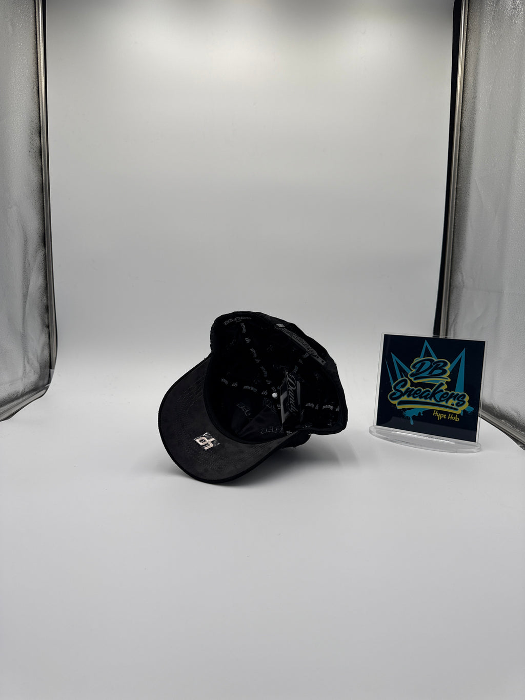 Dandy Hats “Crystal Tears” Full -Set