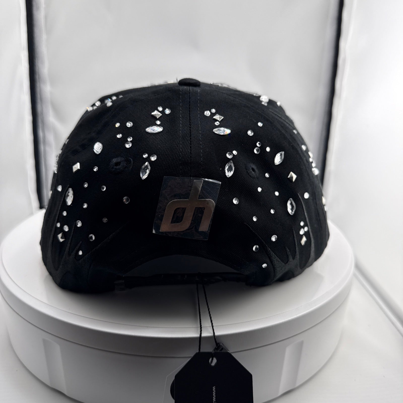 Dandy Hats “Crystal Tears” Full -Set