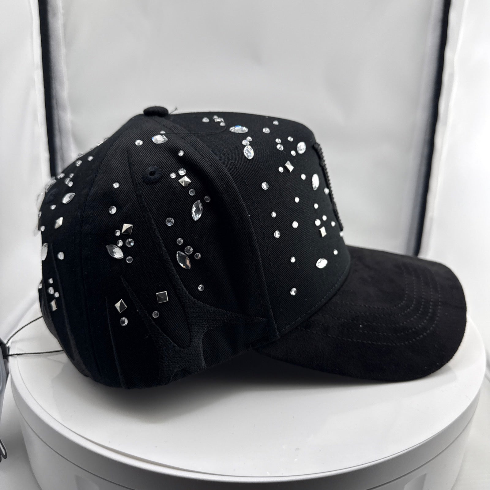 Dandy Hats “Crystal Tears” Full -Set