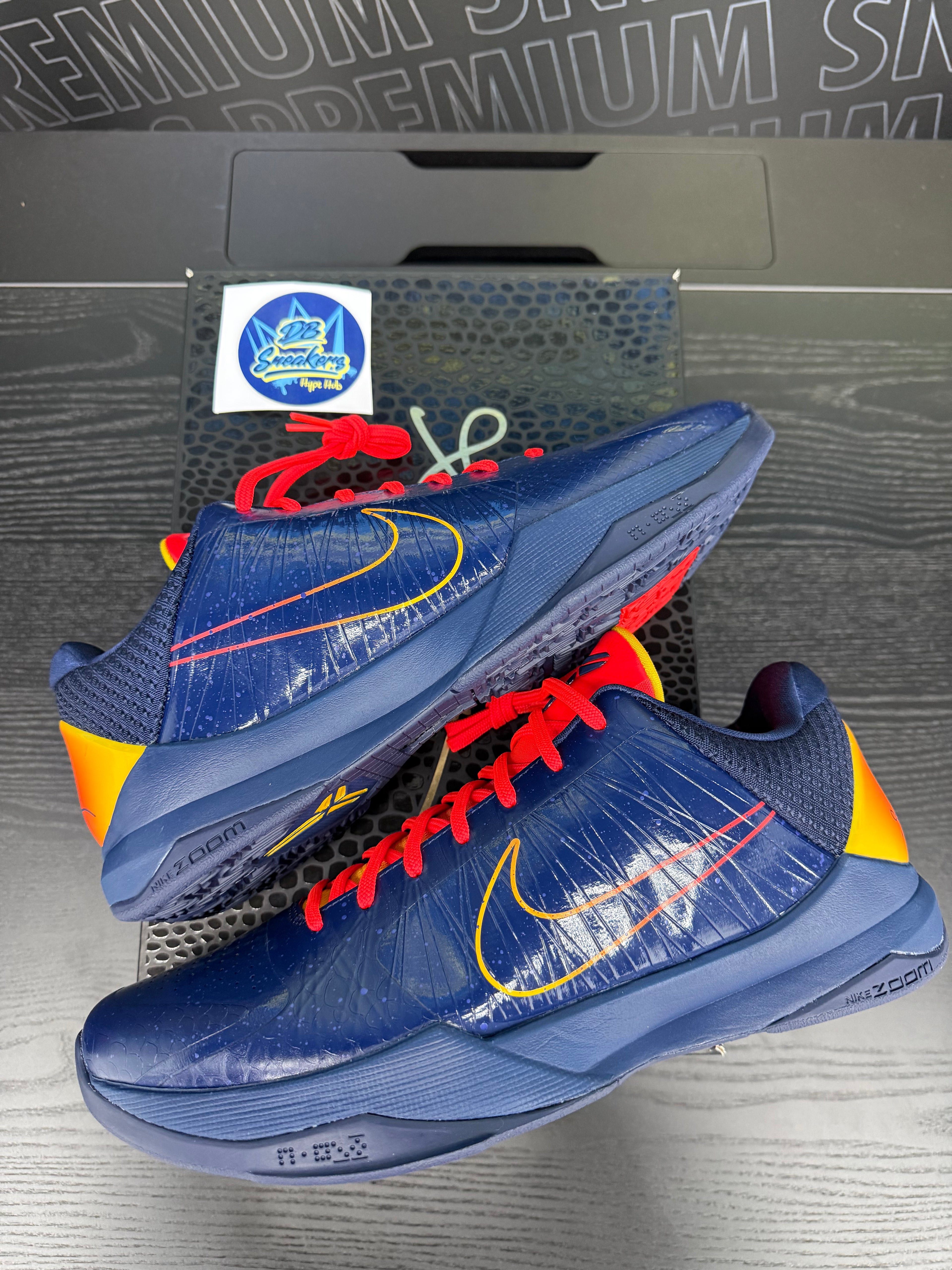 Kobe 5 Catlin Clarks Sz 10 and 11.5