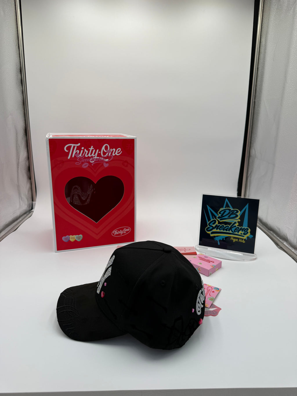 ThirtyOne hats “NY Lovestruck”