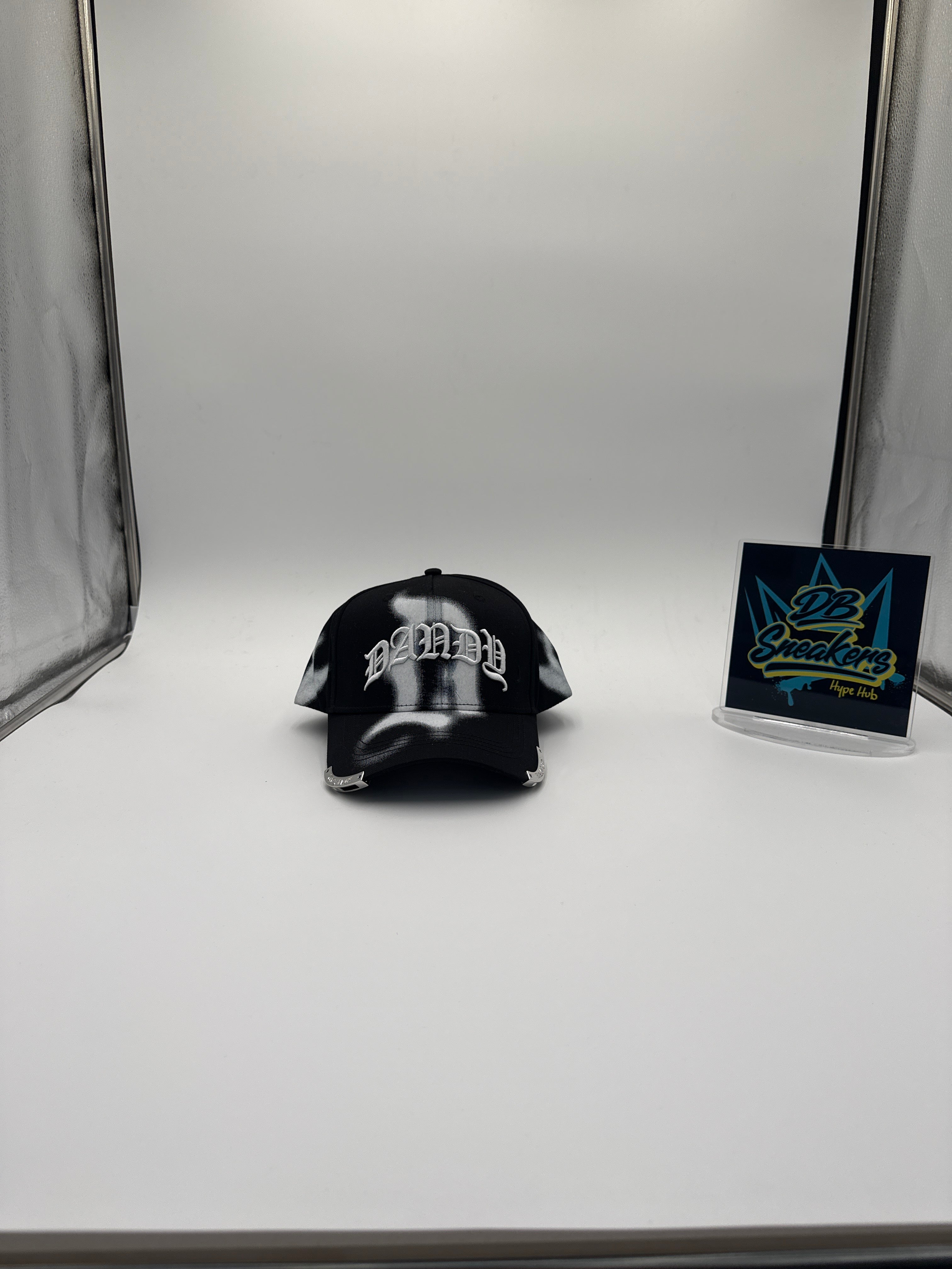 Dandy hats “Project 001”