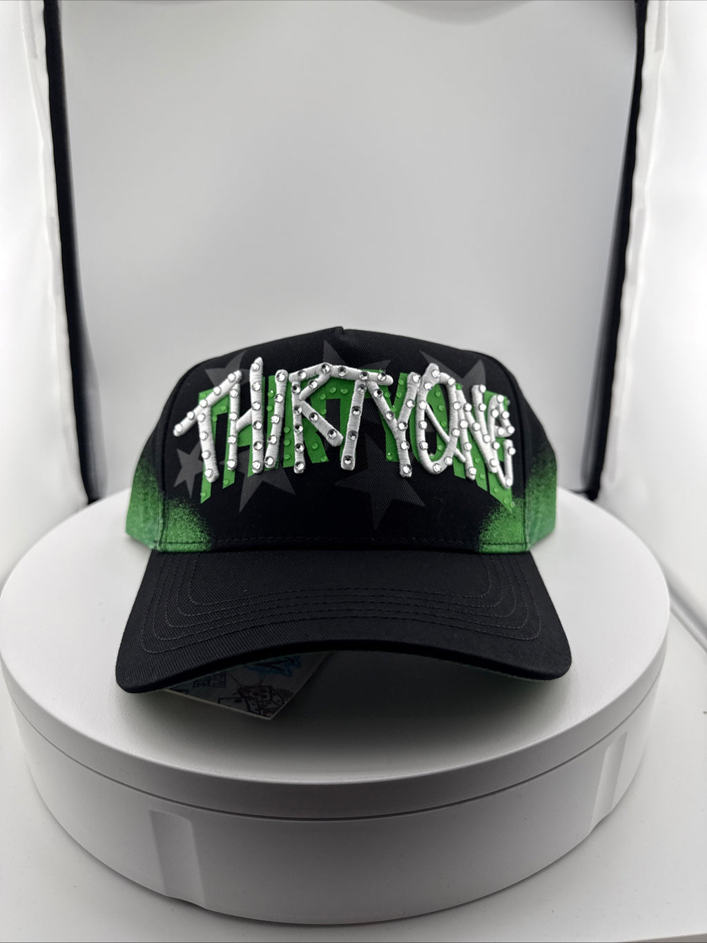 31 Hats “Starry Night”