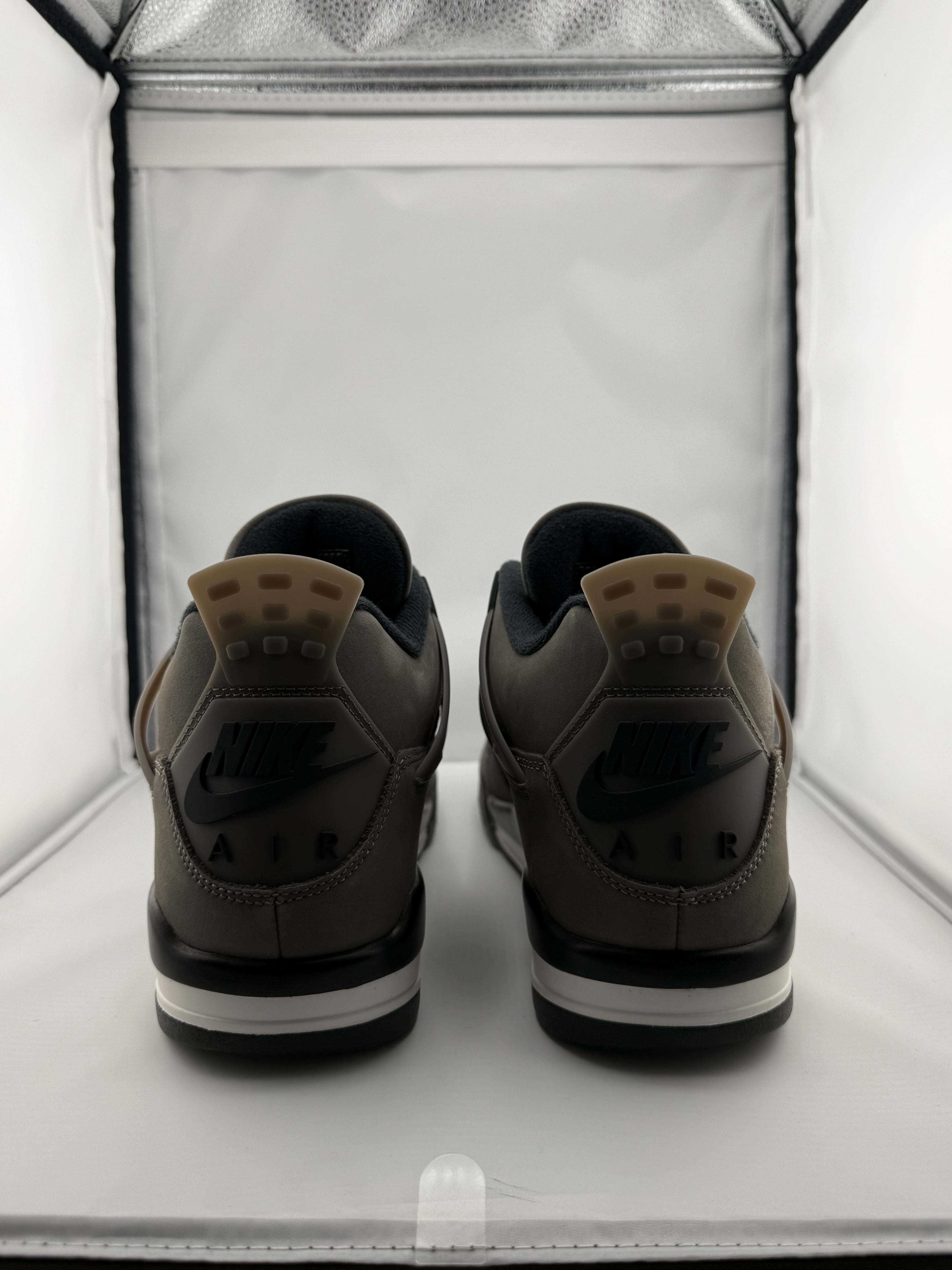 Air Jordan 4 Retro Cave Stone’s