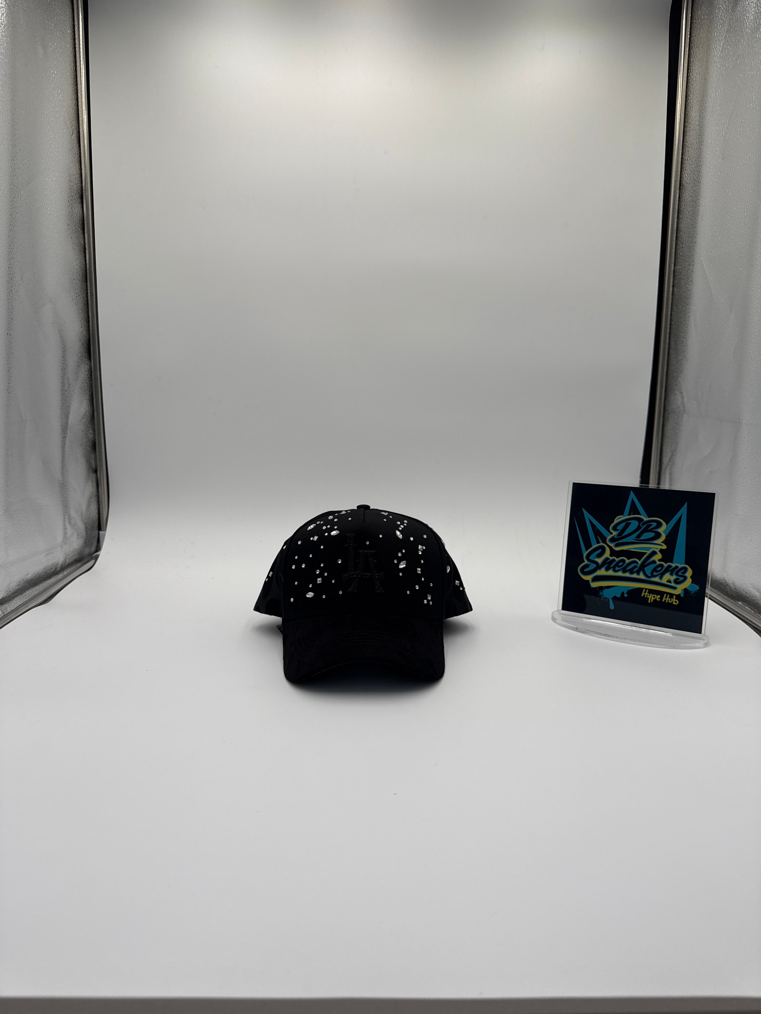 Dandy Hats “Crystal Tears” Full -Set