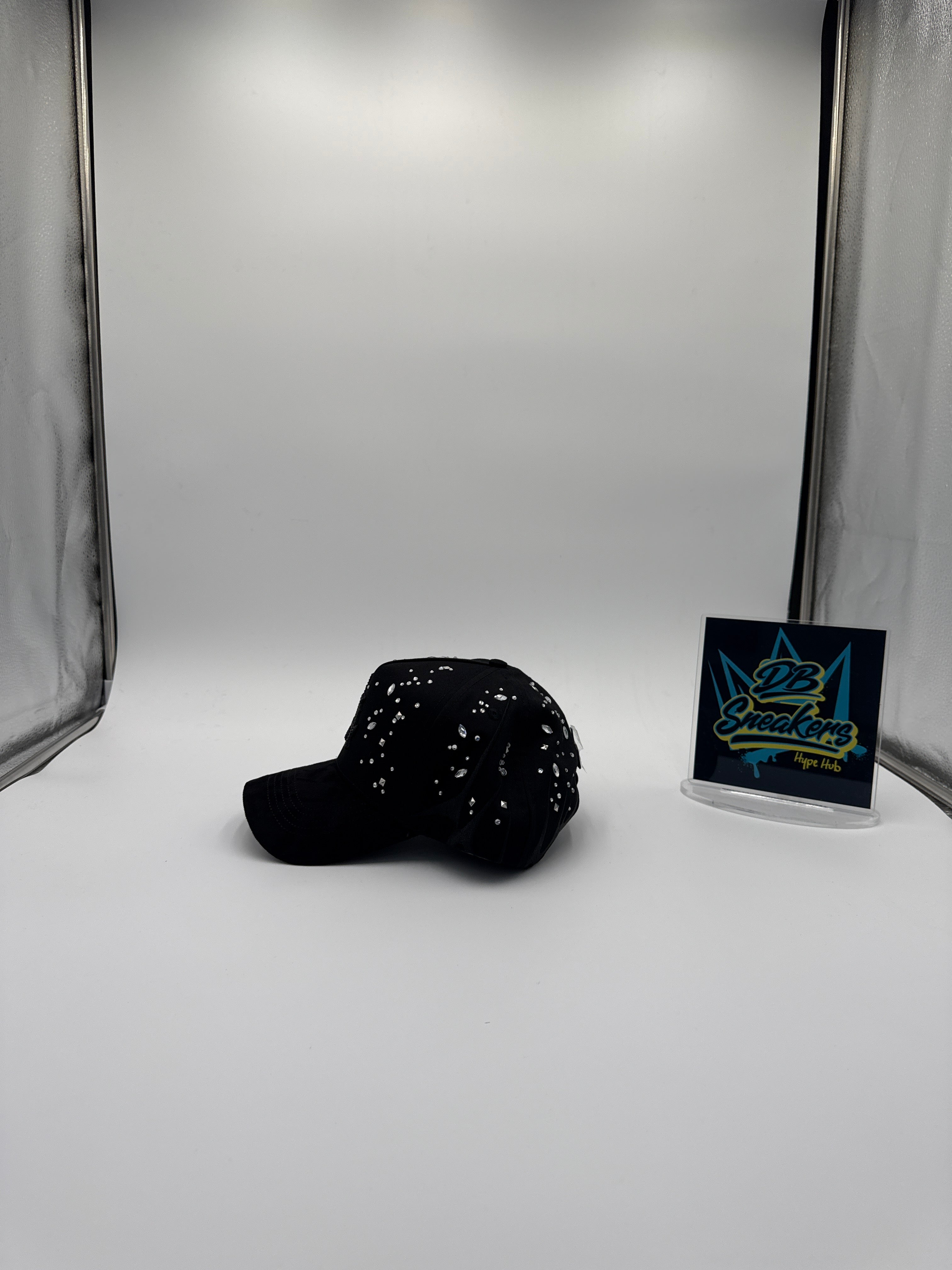 Dandy Hats “Crystal Tears” Full -Set